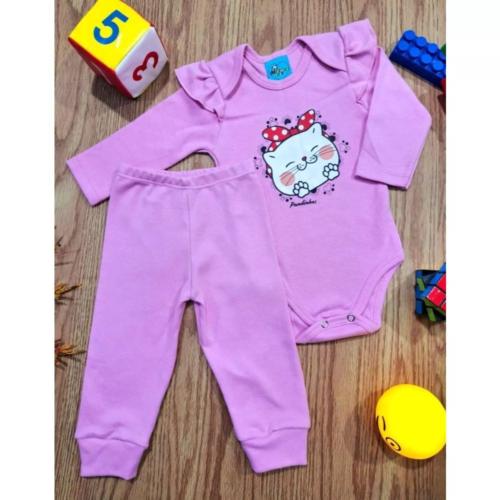Body bebê, conjunto suedine 100% algodão longo com babado, Rosa ,PANDAS MINI!