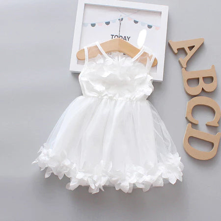 Vestido Chiffon Petal Fashion – Encanto e Leveza para Meninas